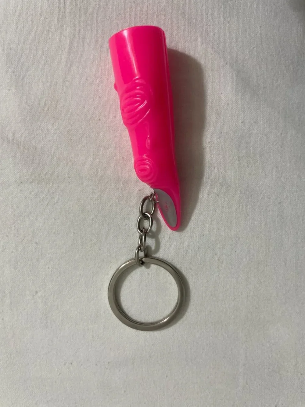 Novelty Pink Finger Nail Keychain Plastic Fake Fingernail Gag Toy Key Ring